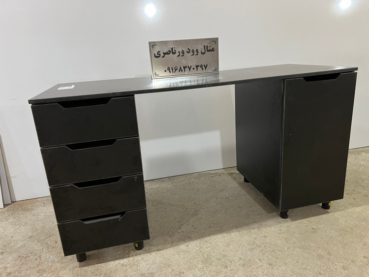 میز ترید و میز کامپیوتر ام دی اف مشکی مدرن cnc